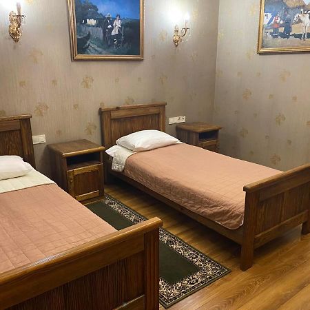Hotel Fortetsya Hetmana Hatne المظهر الخارجي الصورة