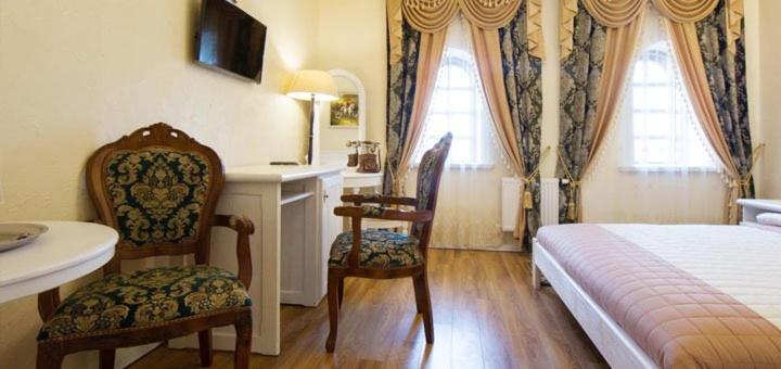 Hotel Fortetsya Hetmana Hatne المظهر الخارجي الصورة
