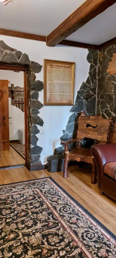 Hotel Fortetsya Hetmana Hatne المظهر الخارجي الصورة