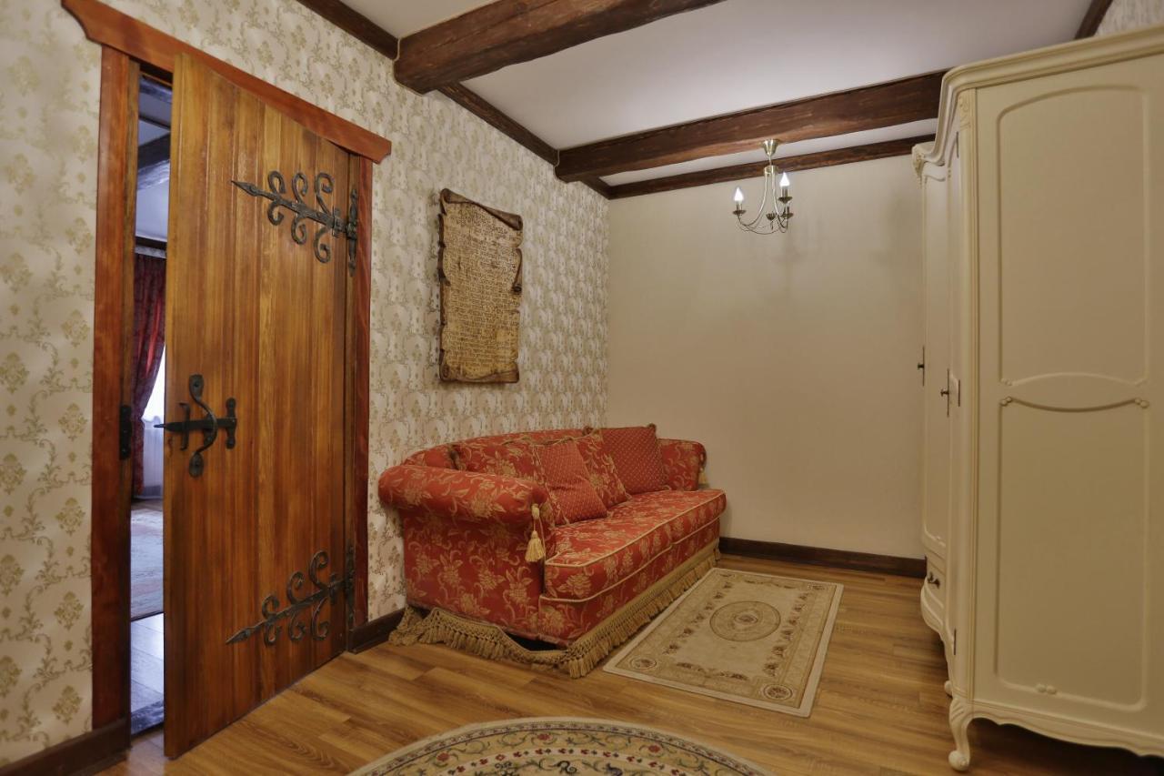 Hotel Fortetsya Hetmana Hatne المظهر الخارجي الصورة